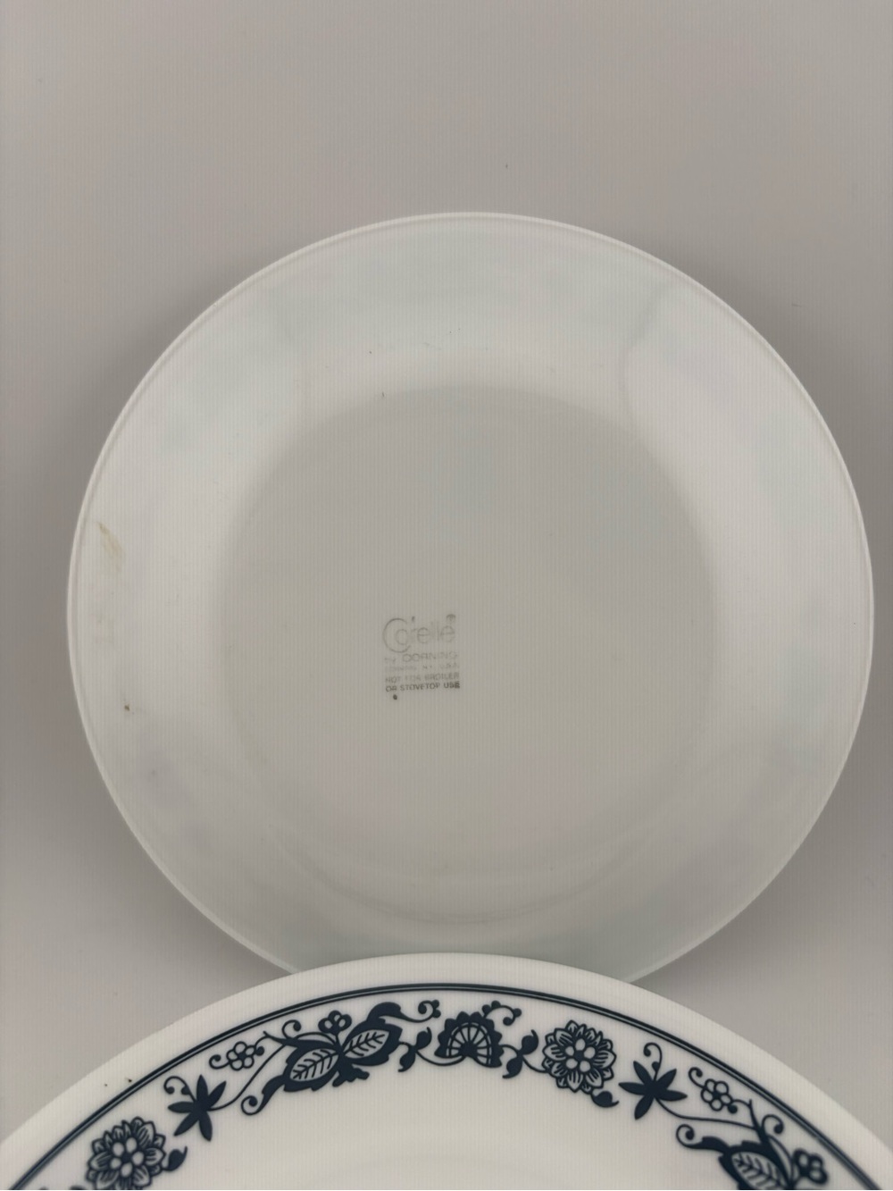 Corelle Old Town Blue/Blue Onion Bread & Butter Plates 7” - Set of 4 - Picture 3 of 3